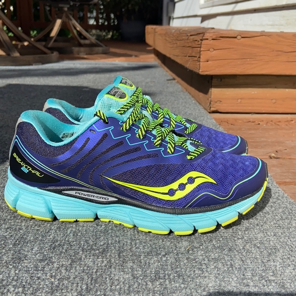 Women’s SAUCONY  running shoe size 7.5